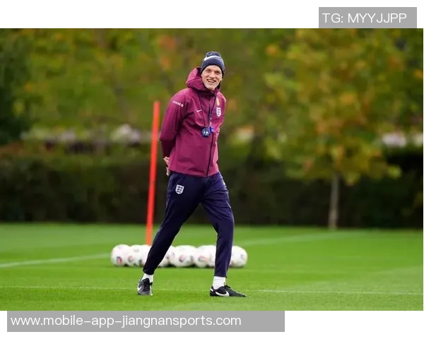 前国脚质疑阿诺德世界杯资格称图赫尔对其并不看重